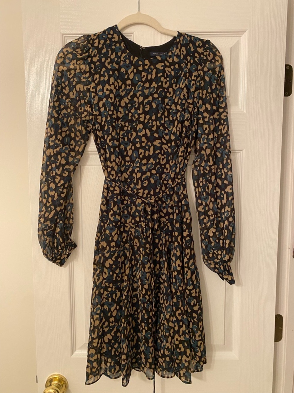 Tommy Hilfiger Long Sleeve Leopard Print Dress in Black, Tan, and Teal